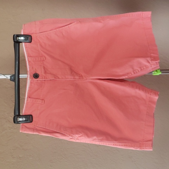 American Eagle Outfitters Other - American Eagle Outfitters 100% Cotton Shorts Coral Size 28